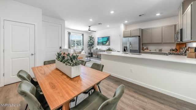 1008 Middle Gate Road, Carson City, NV 89701