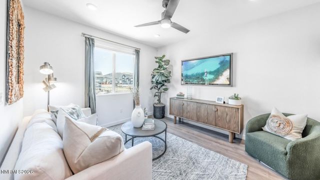 1008 Middle Gate Road, Carson City, NV 89701