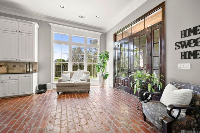 16247 Woodville Dr, Prairieville, LA 70769