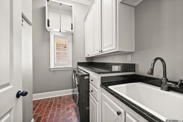 16247 Woodville Dr, Prairieville, LA 70769