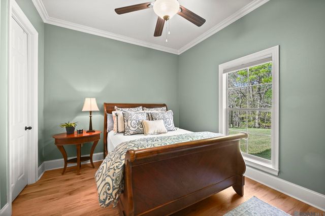 16247 Woodville Dr, Prairieville, LA 70769