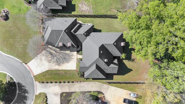 16247 Woodville Dr, Prairieville, LA 70769