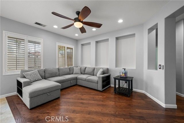 28640 Silverking Trail, Saugus (santa Clarita), CA 91390