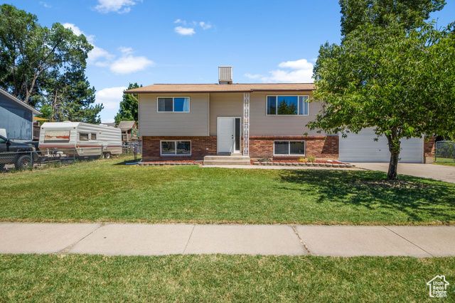 5062 S 2875 W, Roy, UT 84067