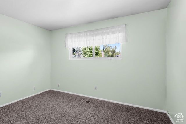 5062 S 2875 W, Roy, UT 84067