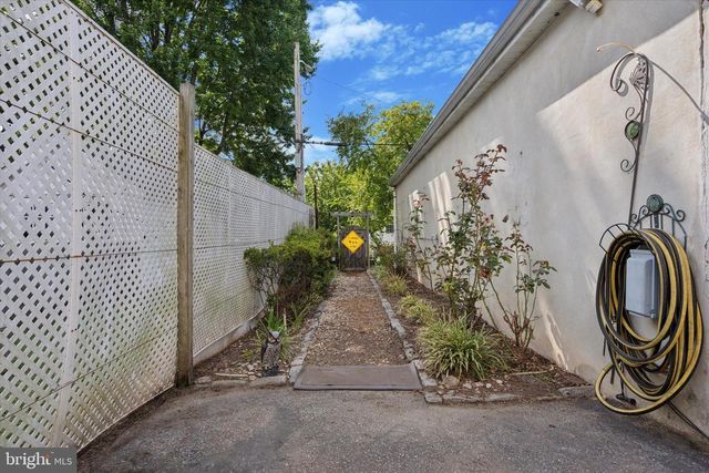 122 CONWAY AVE, Narberth, PA 19072