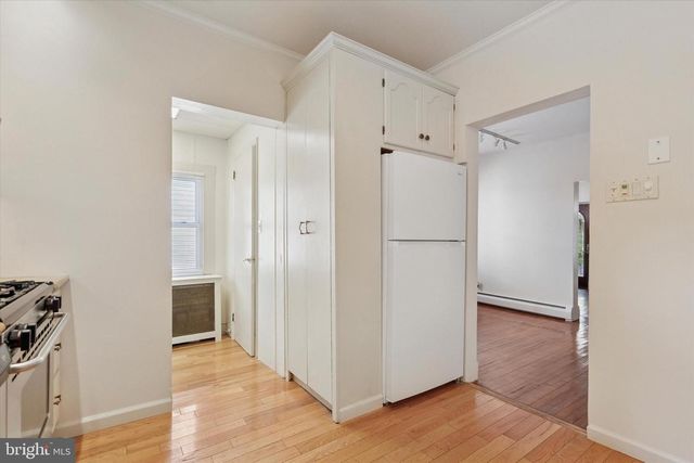 122 CONWAY AVE, Narberth, PA 19072