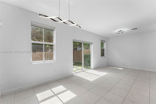 4669 NW 118th Avenue, Coral Springs, FL 33076