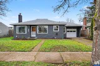 1084 24th St NE, Salem, OR 97301