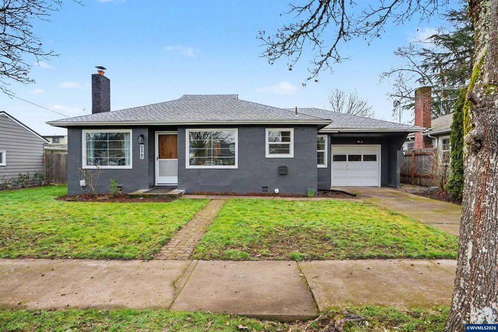 1084 24th St NE, Salem, OR 97301