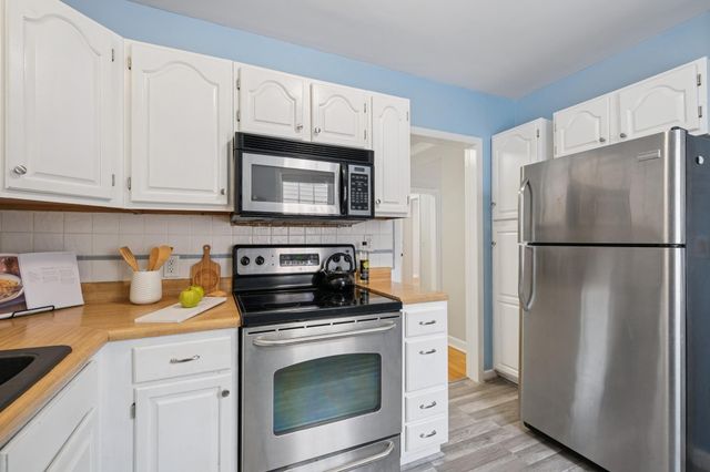 4114 Xenwood Avenue S, Saint Louis Park, MN 55416