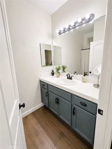 1732 Giverny Court, San Jacinto, CA 92583