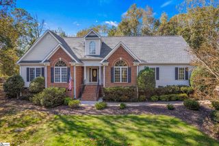 105 Bentwood Lane, Pickens, SC 29671