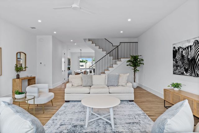 1852 Mecca Street, Dallas, TX 75206