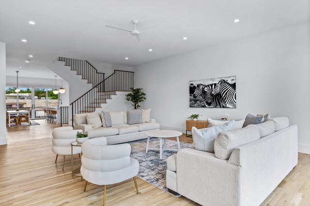 1852 Mecca Street, Dallas, TX 75206