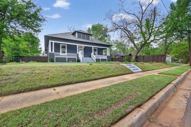 909 N Howard Street, Palestine, TX 75801