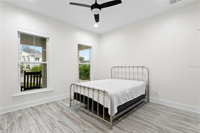 1009 S MORRISON COURT, Tampa, FL 33629