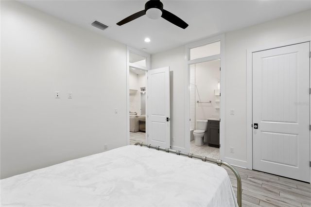 1009 S MORRISON COURT, Tampa, FL 33629