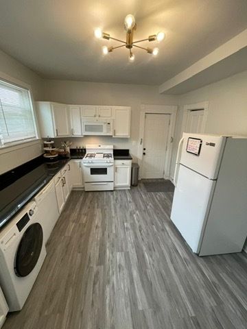 3625 W Shakespeare Avenue 3, Chicago, IL 60647