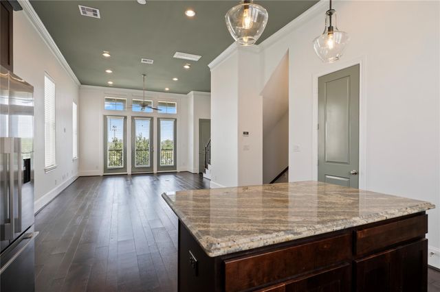 9674 Knight Road, Houston, TX 77045