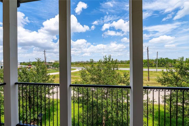 9674 Knight Road, Houston, TX 77045