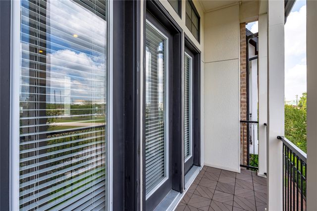 9674 Knight Road, Houston, TX 77045