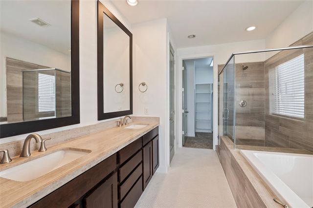 9674 Knight Road, Houston, TX 77045