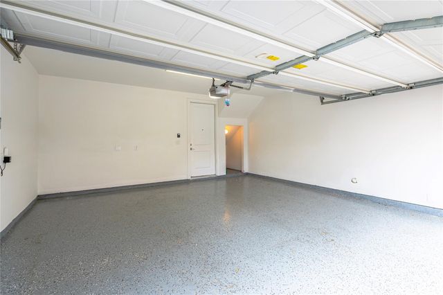 9674 Knight Road, Houston, TX 77045