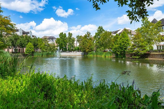 9674 Knight Road, Houston, TX 77045