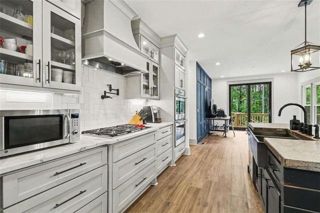 670 Old Alpharetta Road, Alpharetta, GA 30005