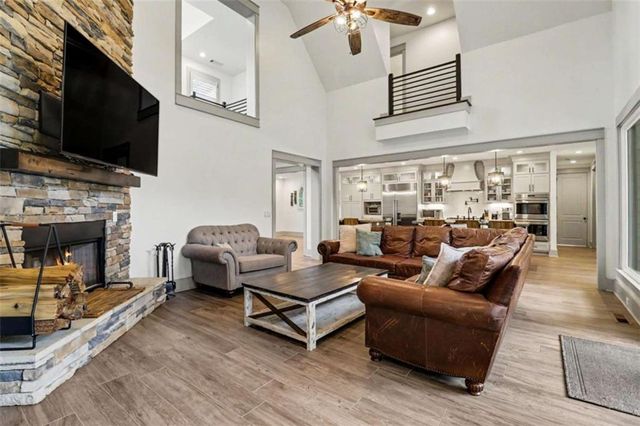 670 Old Alpharetta Road, Alpharetta, GA 30005