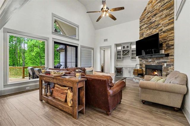 670 Old Alpharetta Road, Alpharetta, GA 30005
