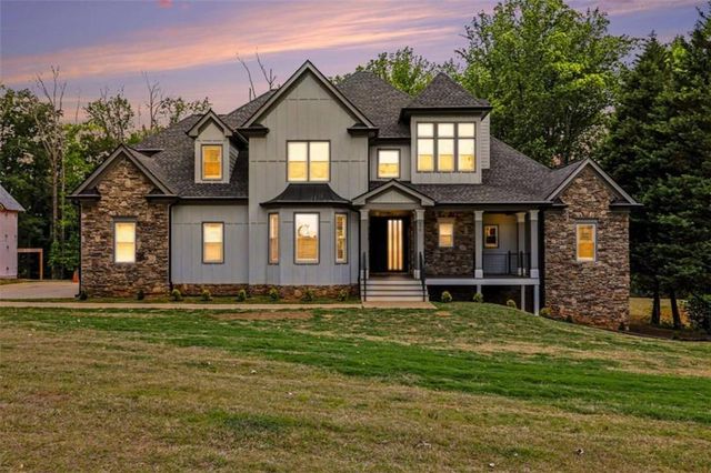 670 Old Alpharetta Road, Alpharetta, GA 30005
