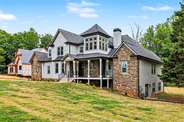 670 Old Alpharetta Road, Alpharetta, GA 30005