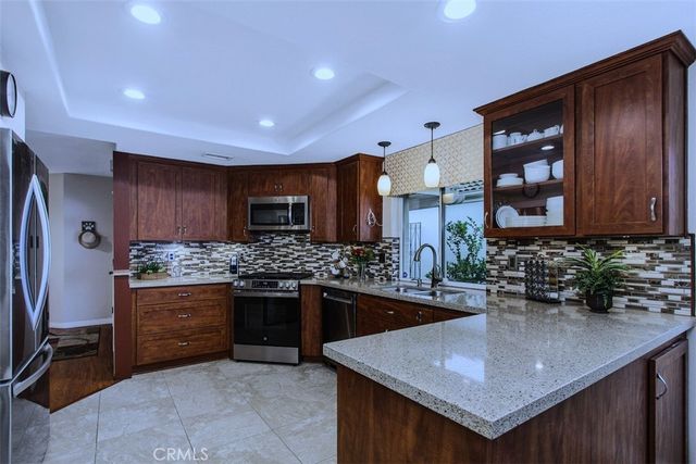 40442 Via Amapola, Murrieta, CA 92562