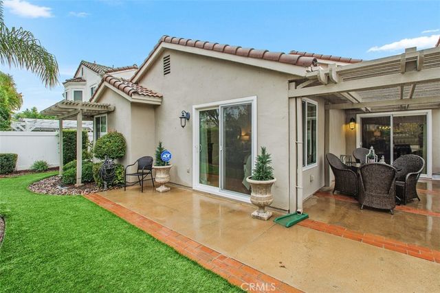 40442 Via Amapola, Murrieta, CA 92562