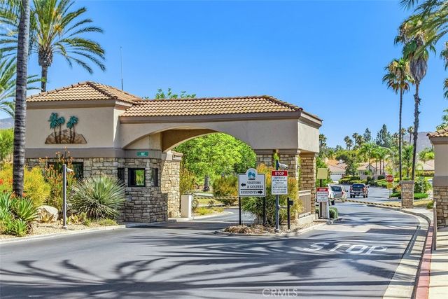 40442 Via Amapola, Murrieta, CA 92562