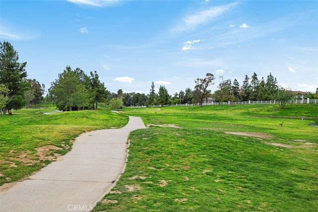 40442 Via Amapola, Murrieta, CA 92562