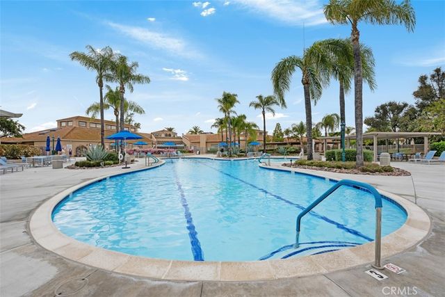 40442 Via Amapola, Murrieta, CA 92562