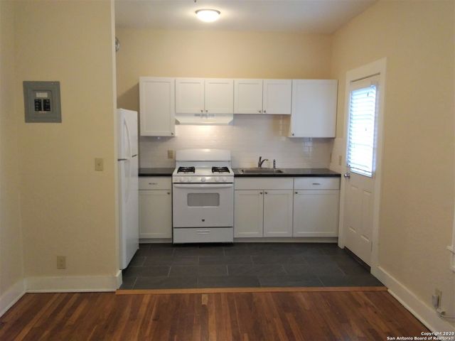 133 W Magnolia Ave Apt 6, San Antonio, TX 78212