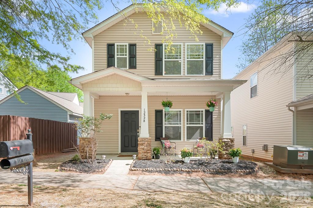 12328 Cross Meadow Road, Huntersville, NC 28078