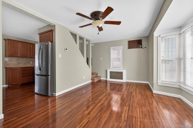 69 Forest Avenue, Massapequa, NY 11758