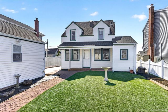 69 Forest Avenue, Massapequa, NY 11758