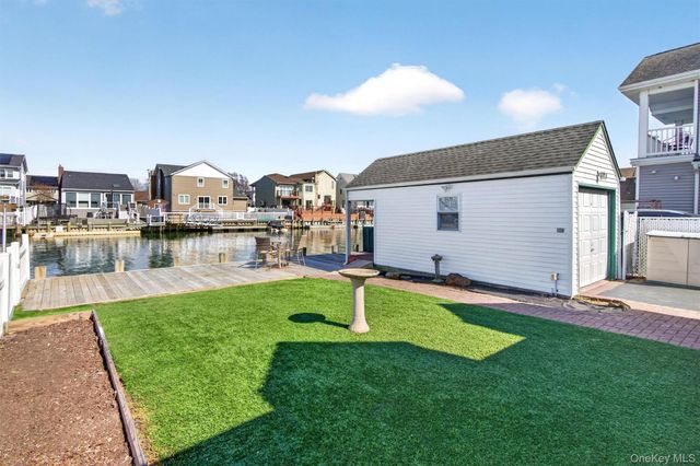 69 Forest Avenue, Massapequa, NY 11758