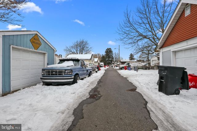 702 CORSON ST, Bristol, PA 19007