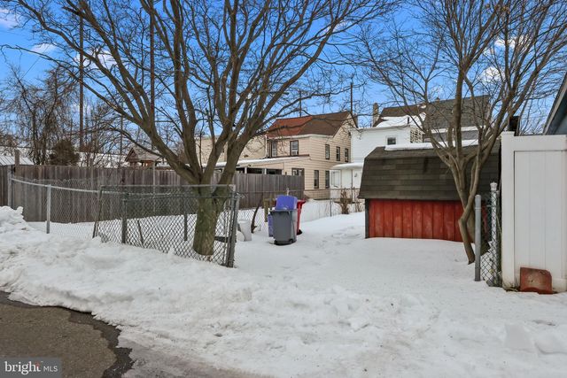 702 CORSON ST, Bristol, PA 19007