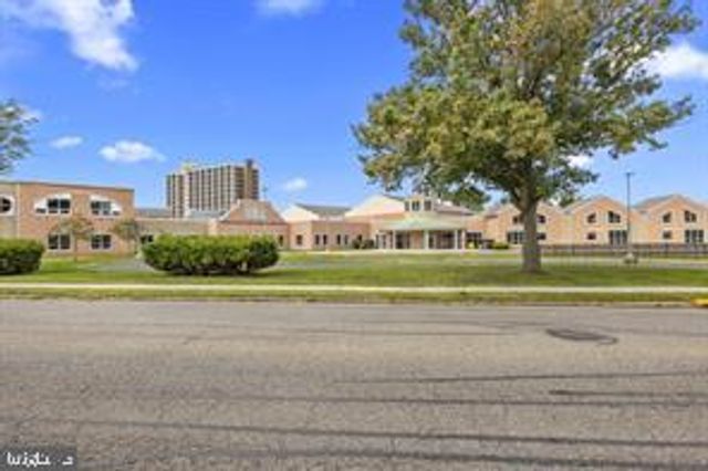 702 CORSON ST, Bristol, PA 19007