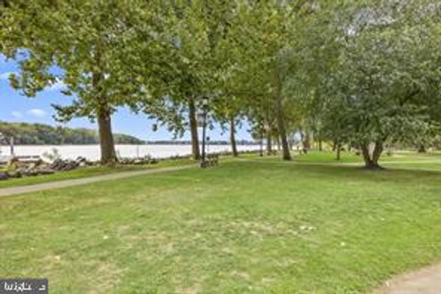 702 CORSON ST, Bristol, PA 19007