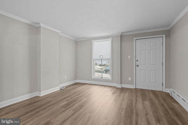 702 CORSON ST, Bristol, PA 19007