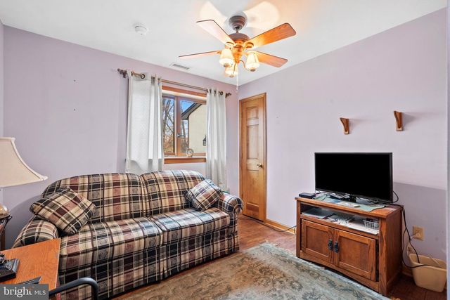 164 TRENTON RD, Langhorne, PA 19047